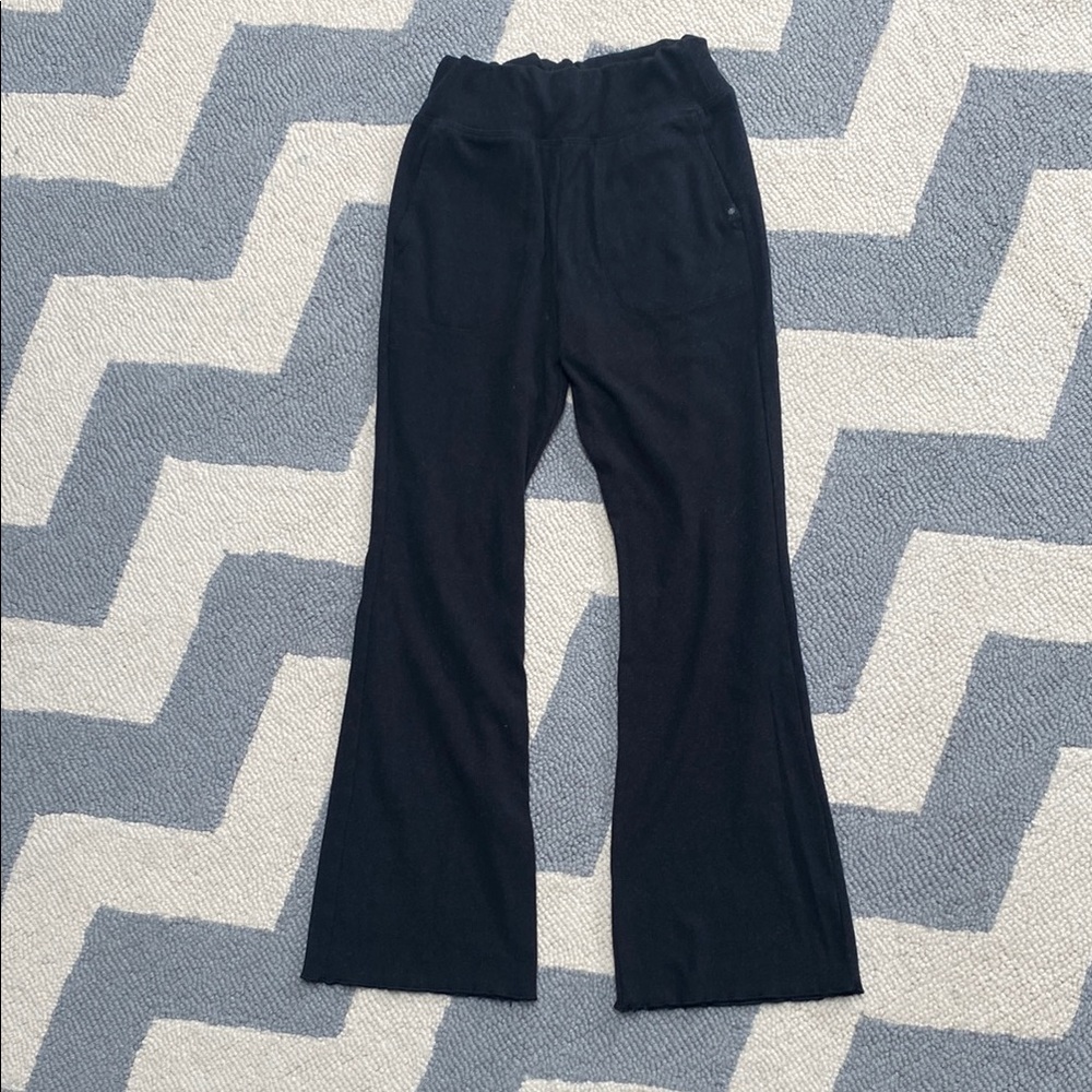 Athleta Black Casual Bottoms